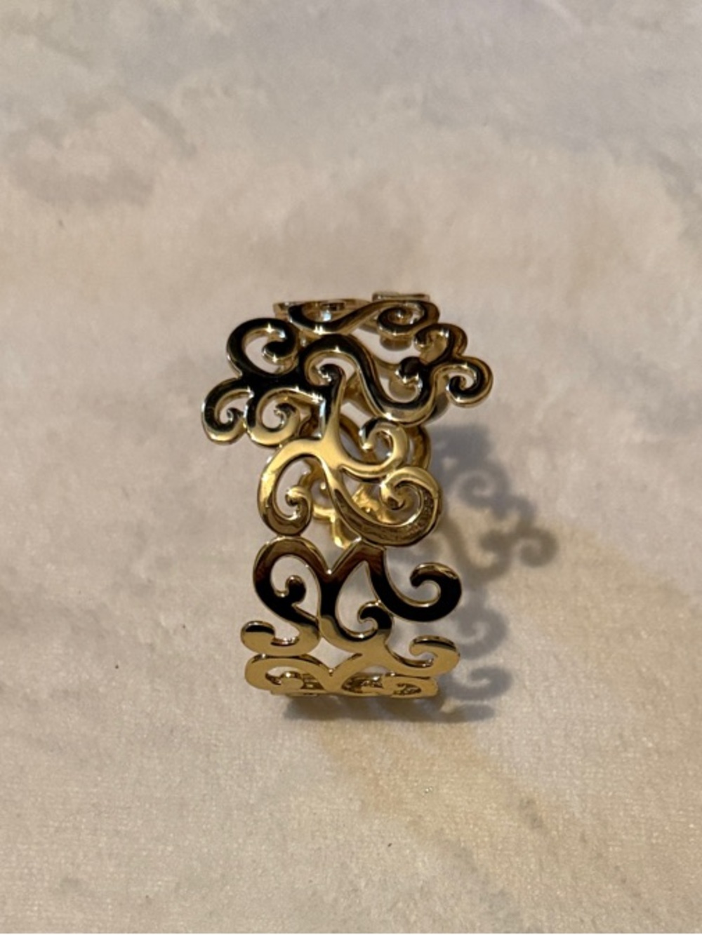 Gold Filigree Swirl Women’s Bracelet